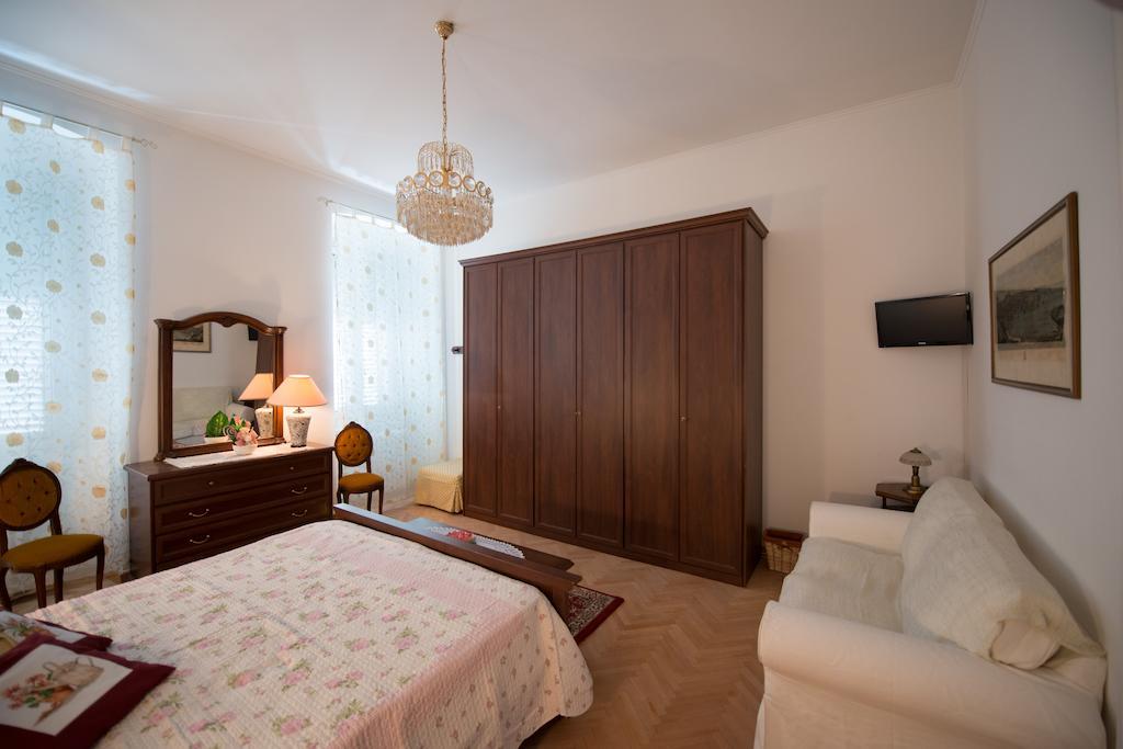 Antico Borgo Teresiano Bed & Breakfast Triest Exterior foto